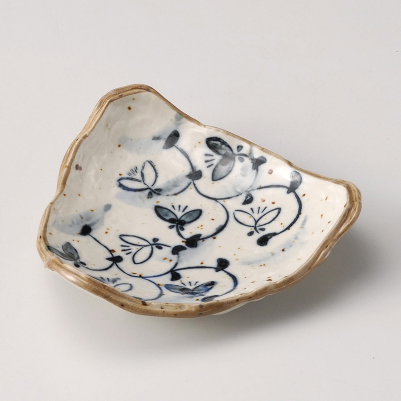 山万 30710-550 染付唐草三ッ足取皿 1個（ご注文単位1個）【直送品】