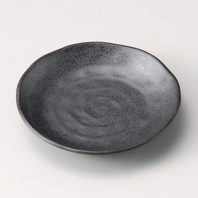 山万 31021-170 いぶし鉄黒5.0皿 1個（ご注文単位1個）【直送品】