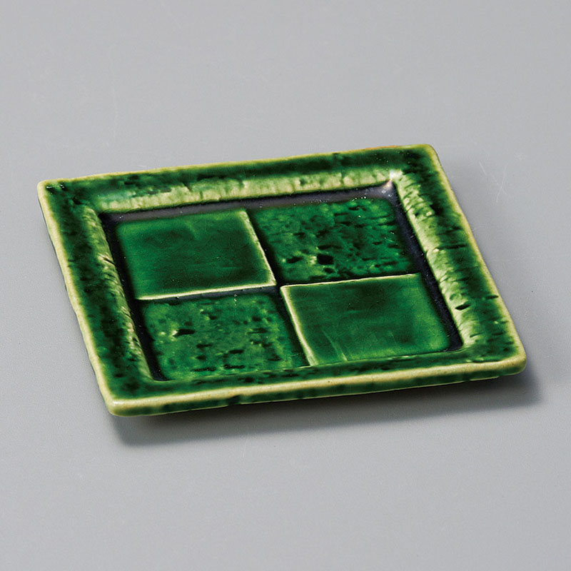 山万 31112-570 織部市松3.0スクエア皿 1個（ご注文単位1個）【直送品】