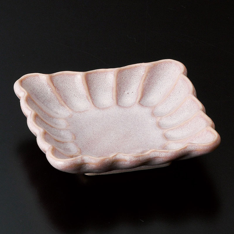 山万 31214-310 ピンクうのふ菊華角小皿 1個（ご注文単位1個）【直送品】
