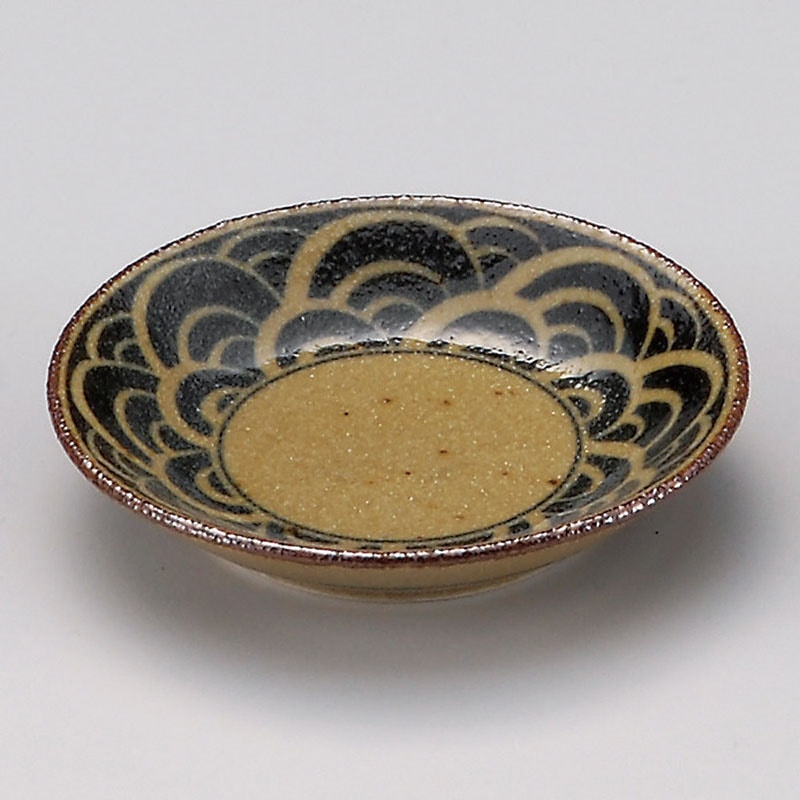 山万 31612-020 唐津波3.0皿 1個(ご注文単位1個)【直送品】