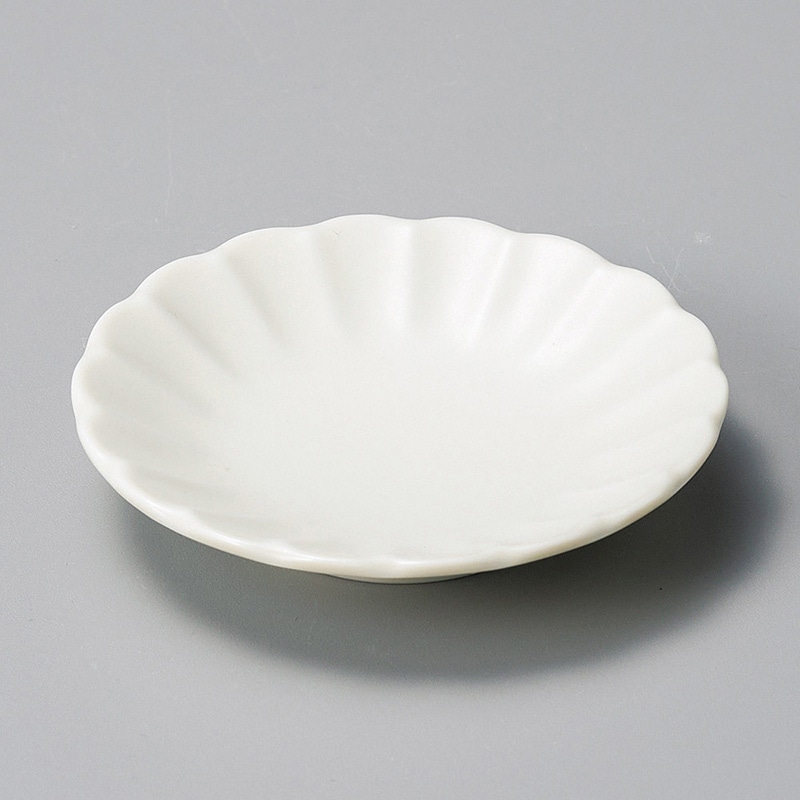 山万 31815-190 白マット菊型3.0皿 1個（ご注文単位1個）【直送品】