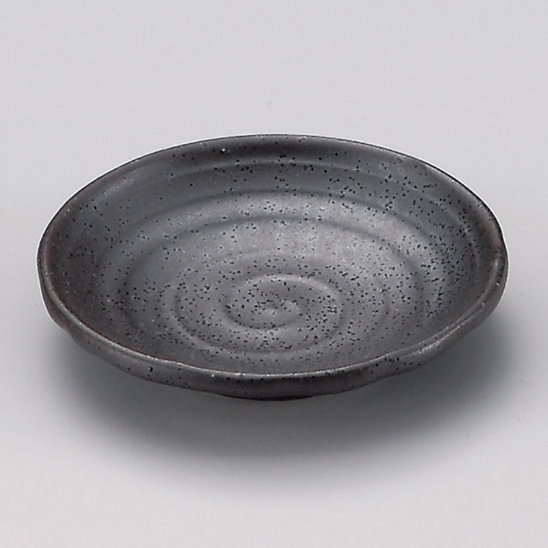 山万 31921-410 黒伊賀2.8皿 1個（ご注文単位1個）【直送品】