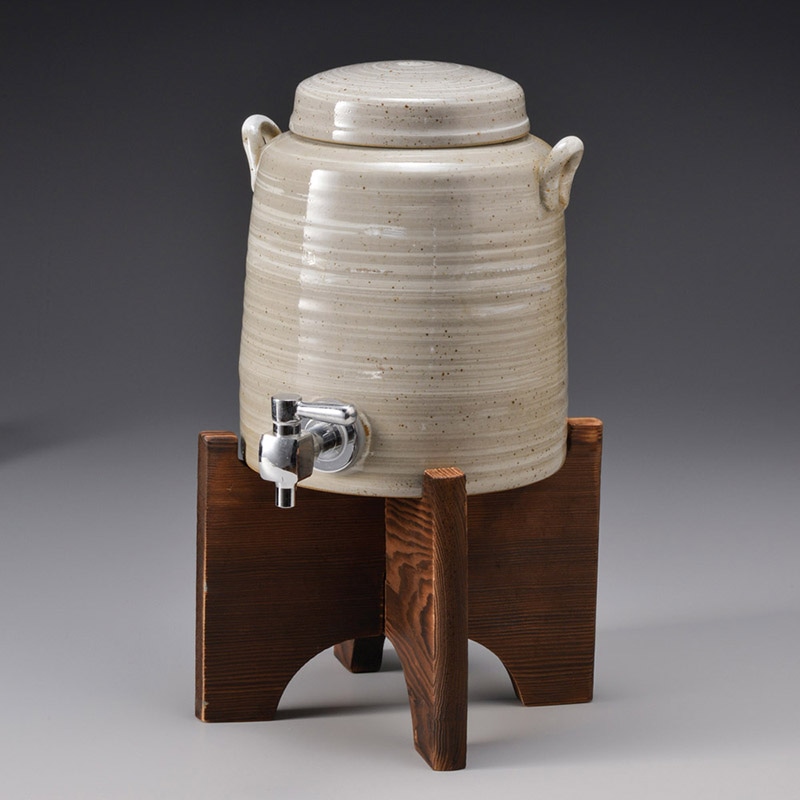 山万 32210-730 刷毛マルチサーバー(1.8L) 1個（ご注文単位1個）【直送品】