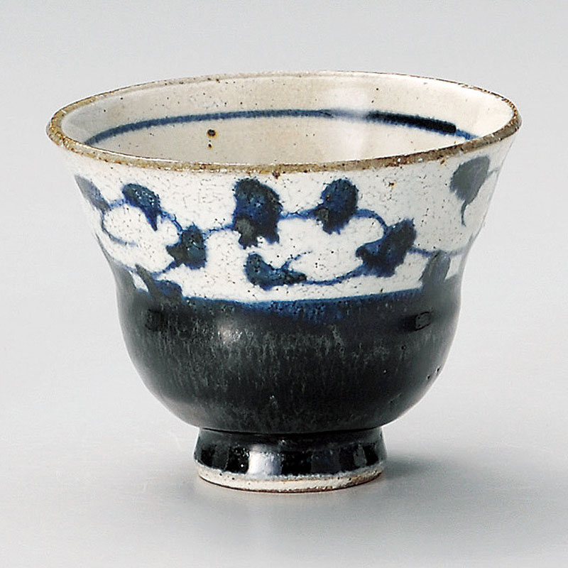 山万 33122-100 染付タコ唐草陶碗 1個(ご注文単位1個)【直送品】