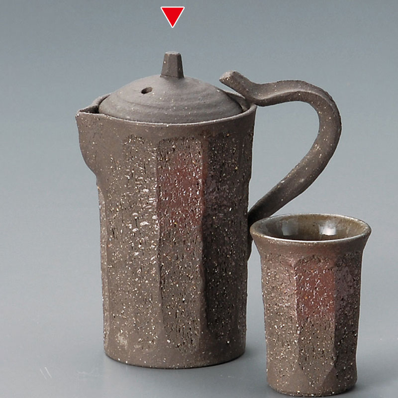 山万 33427-330 黒陶面取り冷酒器 1個（ご注文単位1個）【直送品】