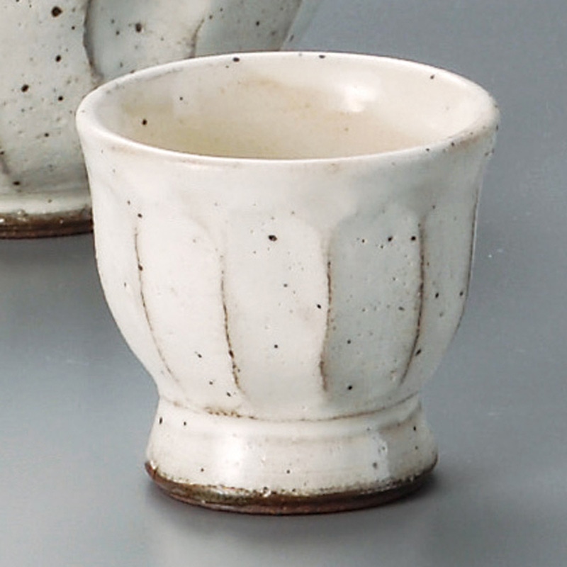 山万 33436-330 粉引面取高台盃 1個(ご注文単位1個)【直送品】