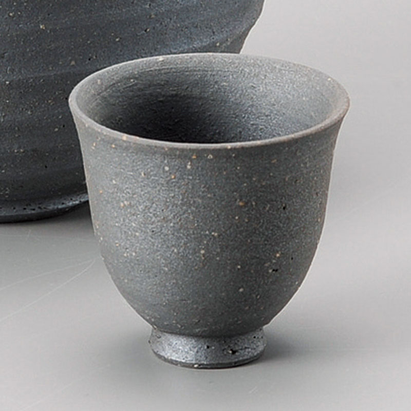 山万 33509-660 黒焼締ぐい呑(信楽焼) 1個(ご注文単位1個)【直送品】