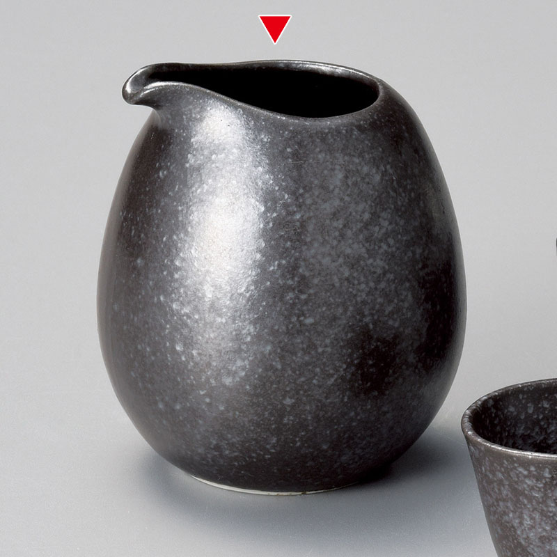 山万 33725-020 銀黒冷酒(中) 1個（ご注文単位1個）【直送品】