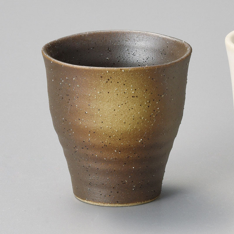 山万 33752-310 黒伊賀吹冷酒盃 1個（ご注文単位1個）【直送品】