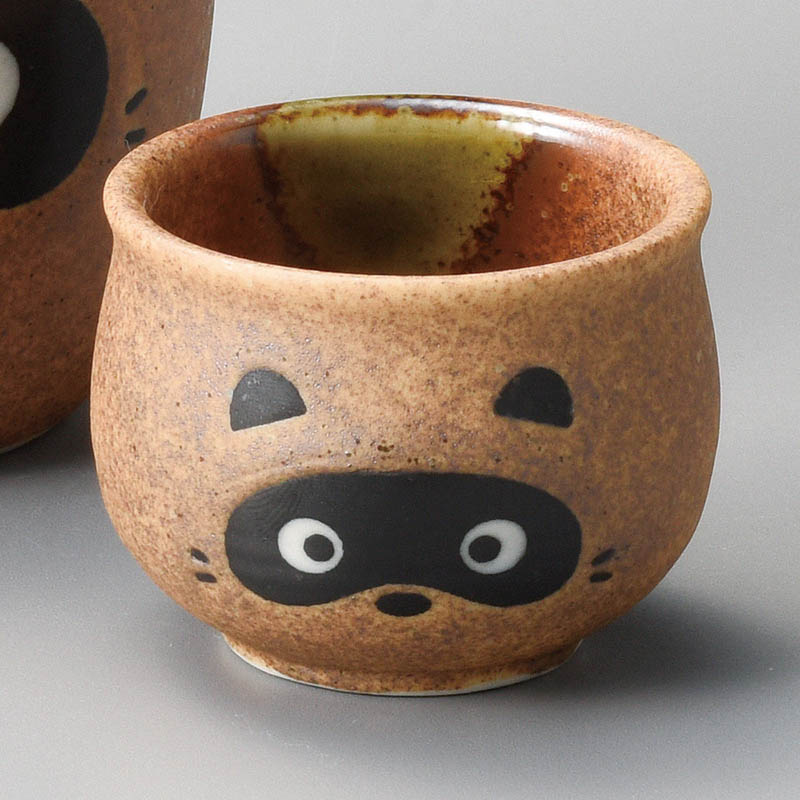 山万 33829-310 信楽たぬき盃 1個（ご注文単位1個）【直送品】