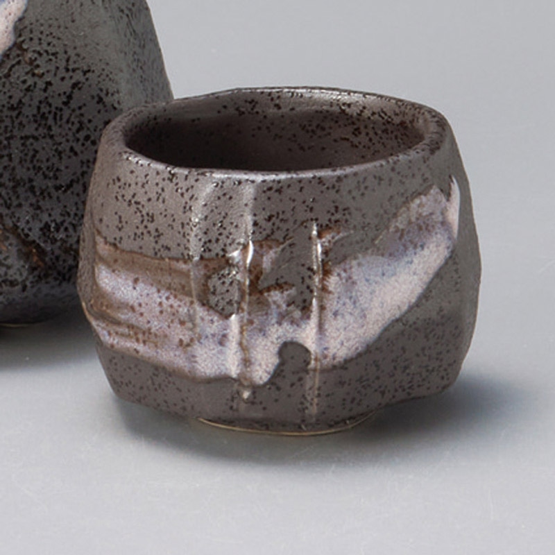 山万 33839-170 手造り風いぶし黒PI飛しぐい呑 1個（ご注文単位1個）【直送品】