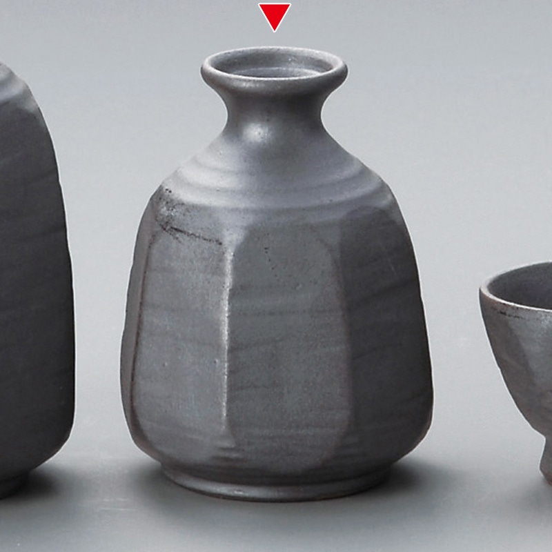 山万 34011-310 八角錆黒小徳利 1個（ご注文単位1個）【直送品】