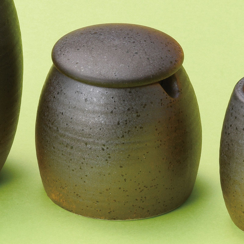 山万 34732-440 黒備前吹き辛子入れ 1個(ご注文単位1個)【直送品】