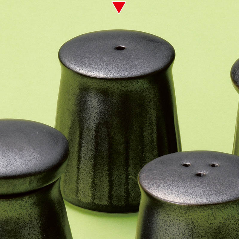 山万 35024-460 鉄結晶ソギ十草一つ穴塩入 1個(ご注文単位1個)【直送品】