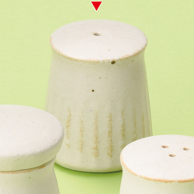 山万 35031-460 粉引ソギ十草一つ穴塩入 1個(ご注文単位1個)【直送品】