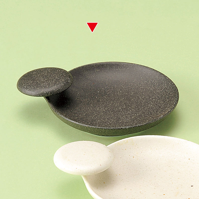 山万 35042-310 黒伊賀味見お玉たて 1個（ご注文単位1個）【直送品】