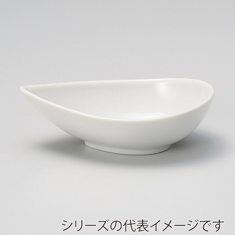 山万 35912-310 白リーフボール(M) 1個（ご注文単位1個）【直送品】