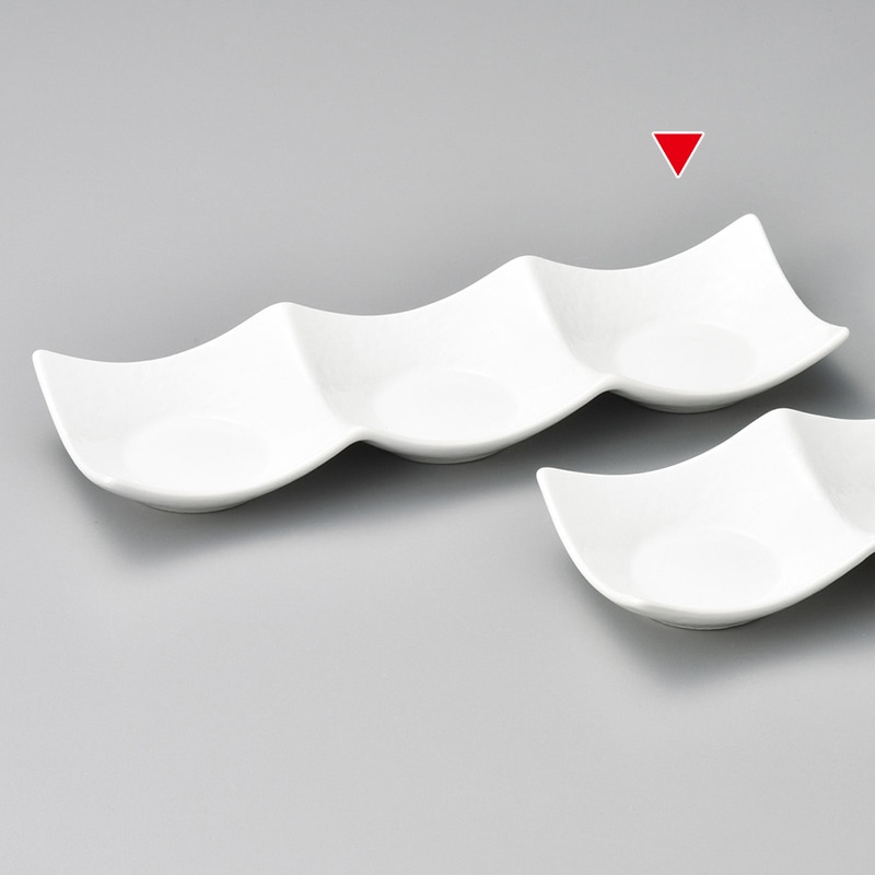 山万 36806-430 白磁石目型3連皿(大) 1個（ご注文単位1個）【直送品】