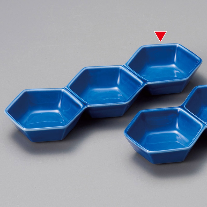 山万 37117-580 ブルー六角3連 1個（ご注文単位1個）【直送品】