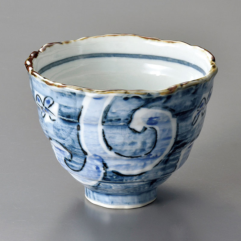 山万 39016-510 古染濃唐草小丼 1個（ご注文単位1個）【直送品】