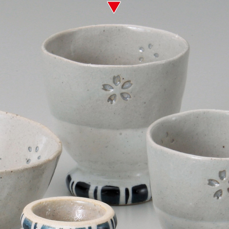 山万 41305-570 ホタル透し桜湯呑(大) 1個（ご注文単位1個）【直送品】