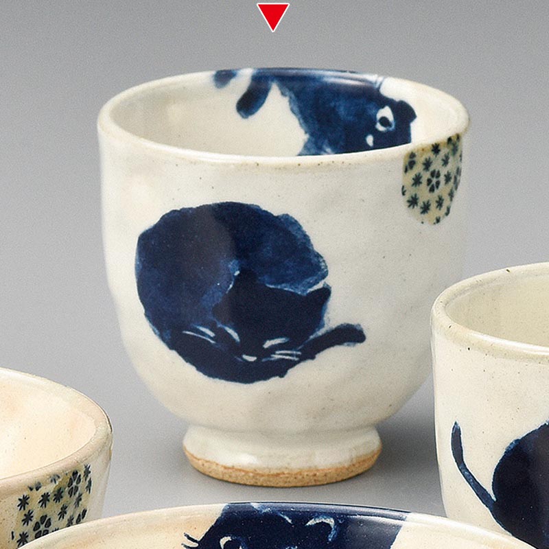 山万 41303-570 猫にまり湯呑(大) 1個（ご注文単位1個）【直送品】