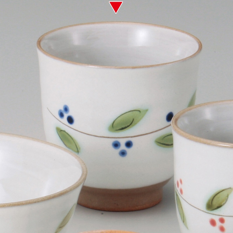 山万 41345-190 粉引木の実(青)湯呑(大) 1個（ご注文単位1個）【直送品】