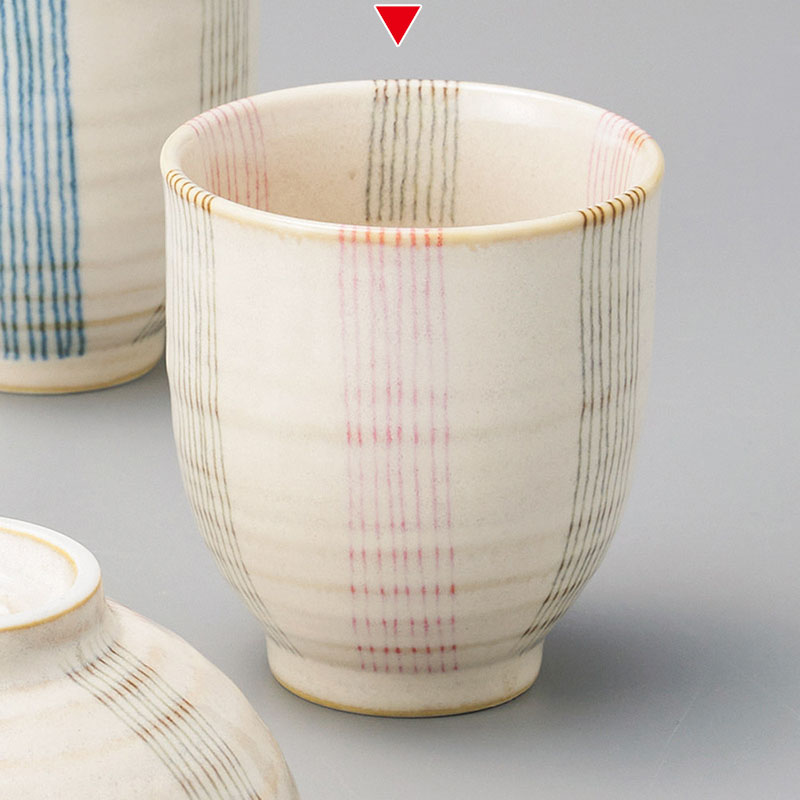 山万 41434-190 うのふ十草(赤)湯呑 1個（ご注文単位1個）【直送品】