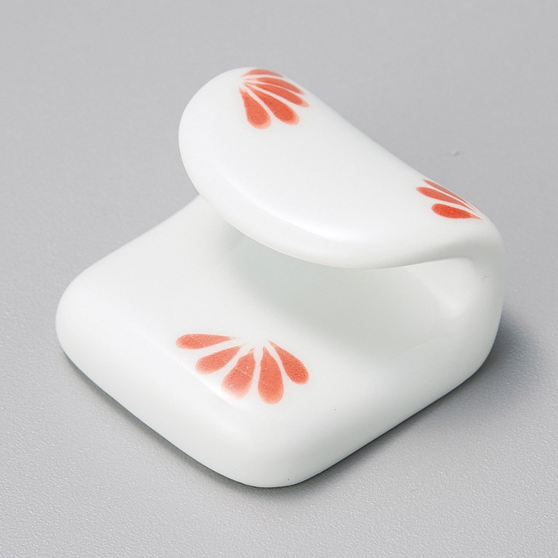 山万 42835-580 小花(赤)巻紙箸置 1個（ご注文単位1個）【直送品】