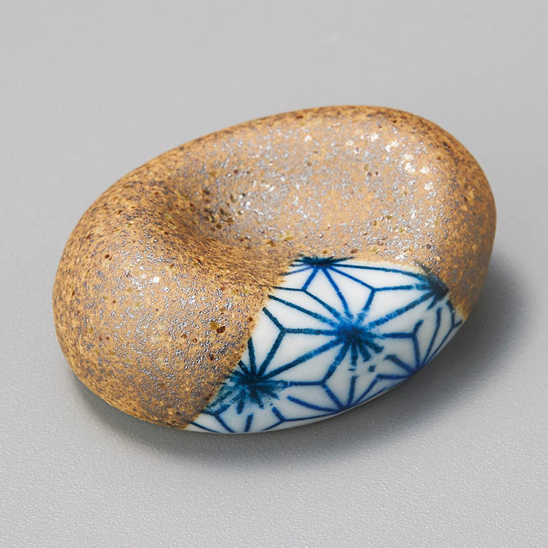 山万 42930-430 箸置豆信楽風麻の葉 1個（ご注文単位1個）【直送品】