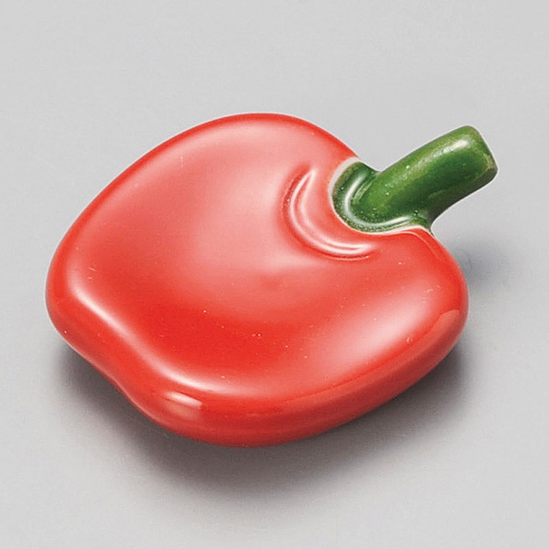 山万 43020-430 リンゴ赤箸置 1個（ご注文単位1個）【直送品】