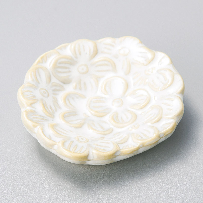 山万 43149-100 花詰乳白箸置 1個（ご注文単位1個）【直送品】