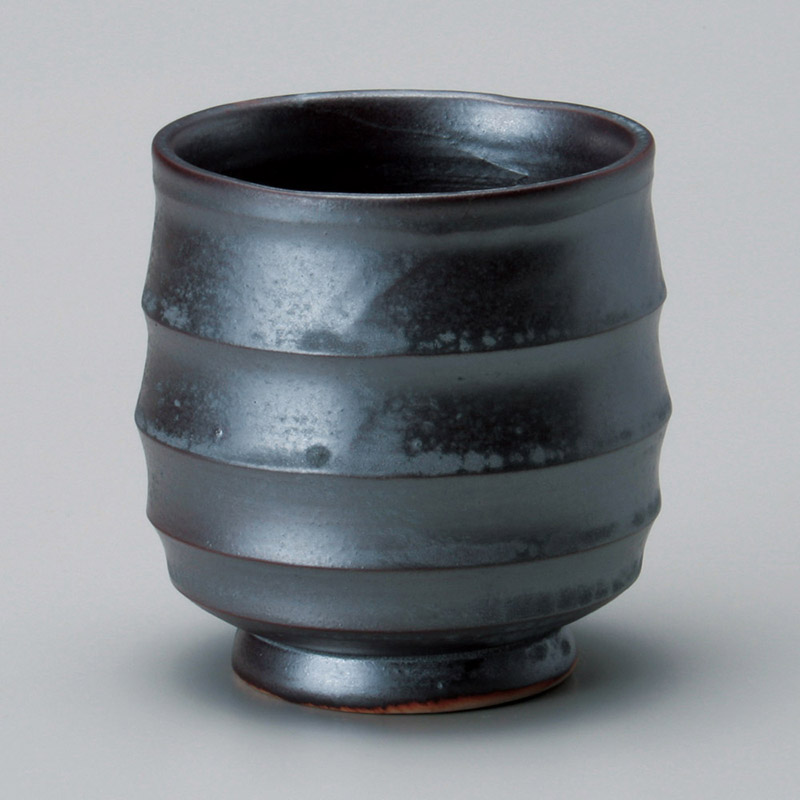 山万 43506-230 鉄釉削り六兵衛大寿司湯呑 1個（ご注文単位1個）【直送品】