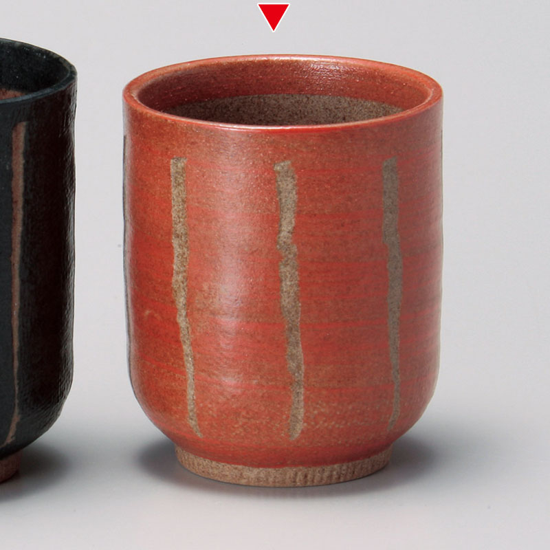 山万 43744-570 彫十草小(赤)長湯呑 1個（ご注文単位1個）【直送品】