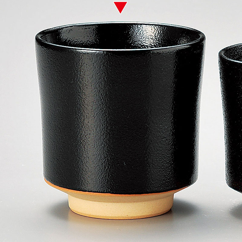 山万 43631-550 黒柚子反湯呑(大) 1個（ご注文単位1個）【直送品】