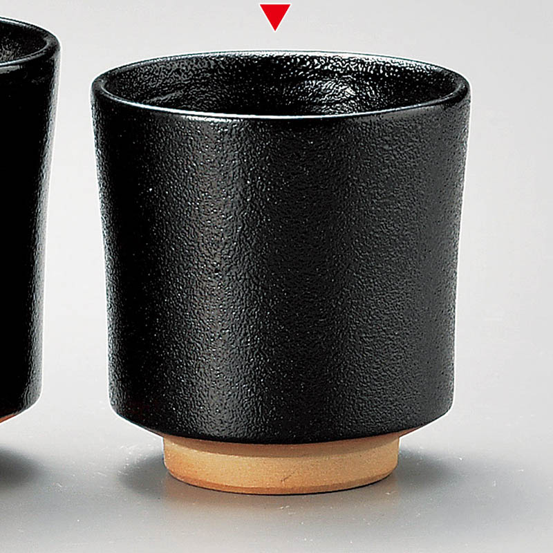 山万 43632-550 黒柚子反湯呑(小) 1個（ご注文単位1個）【直送品】