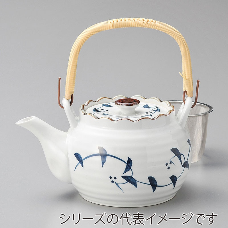 山万 45046-730 染付唐草U付8号土瓶(有田焼) 1個（ご注文単位1個）【直送品】