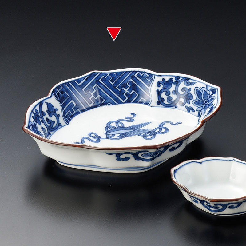 山万 46201-710 めでた図花菱向付(有田焼) 1個（ご注文単位1個）【直送品】