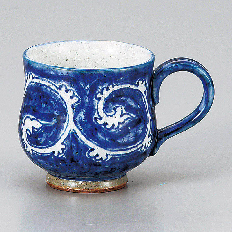 山万 66208-510 氷雪唐草 青マグカップ(手描き 1個(ご注文単位1個)【直送品】