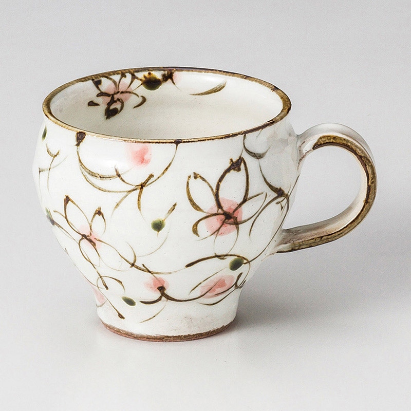 山万 66228-270 粉引花唐草マグ(紅) 1個(ご注文単位1個)【直送品】