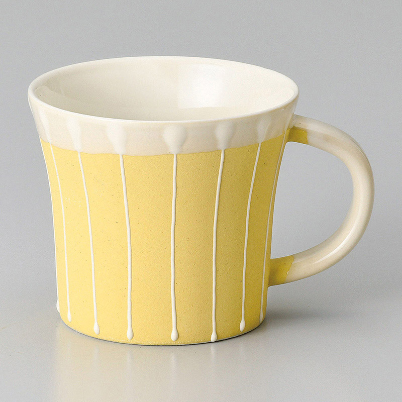 山万 66615-510 ホエール一珍十草マグカップ イ 1個（ご注文単位1個）【直送品】