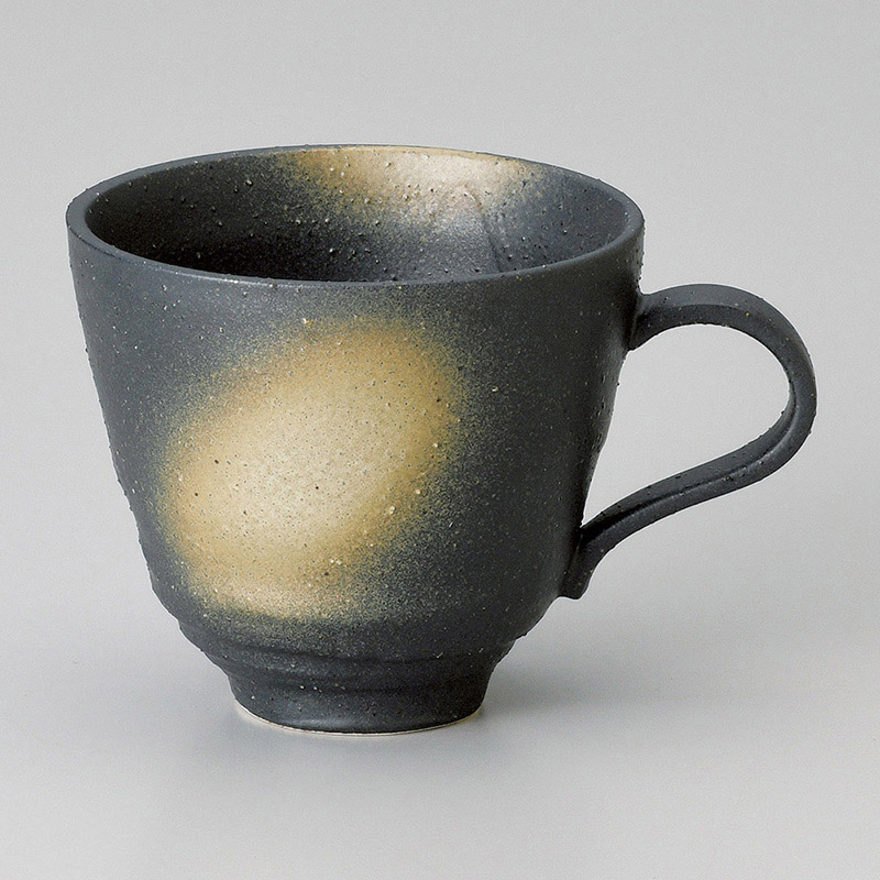 山万 66736-510 黒備前吹きマグカップ 1個（ご注文単位1個）【直送品】