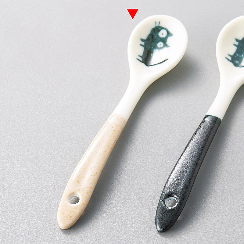 山万 67612-190 ベージュ黒ねこスプーン 1個（ご注文単位1個）【直送品】