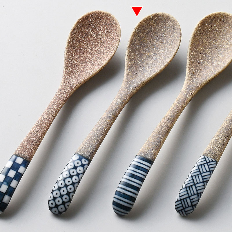 山万 67621-430 水玉信楽風スプーン 1個（ご注文単位1個）【直送品】