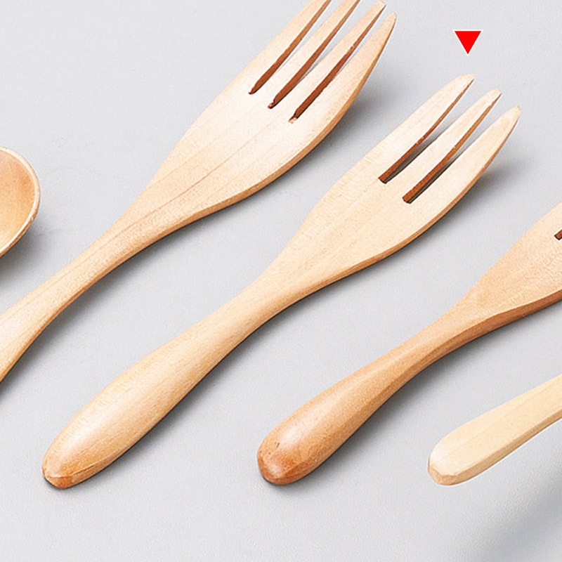 山万 67713-470 フォークM/WH 1個（ご注文単位1個）【直送品】