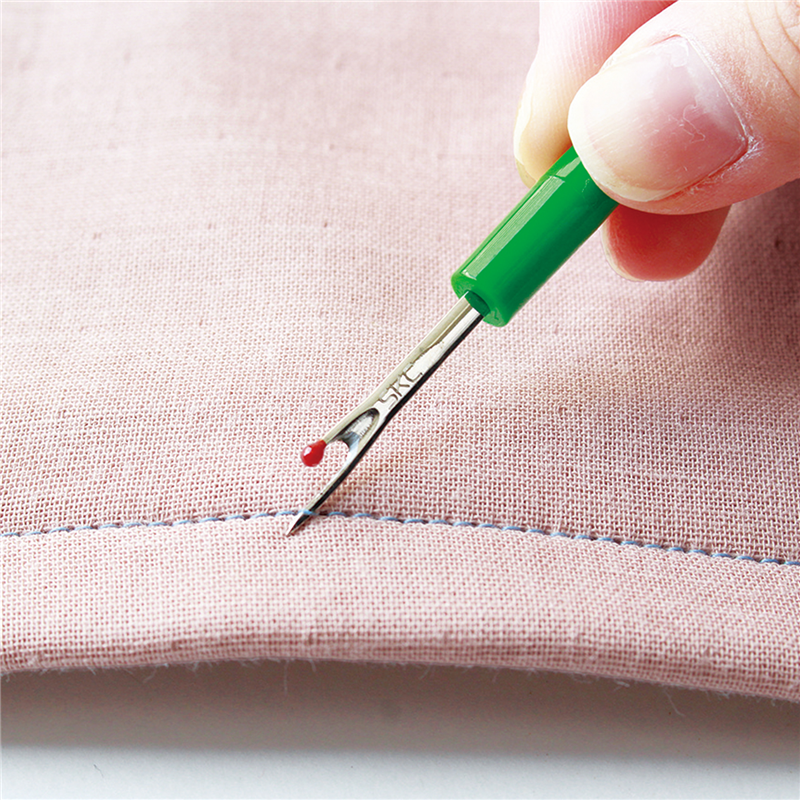 日本紐釦貿易 ミニリッパー 全長約6.5cm 赤・青・黄・緑ランダム NI-02429 (ご注文単位1束)【直送品】