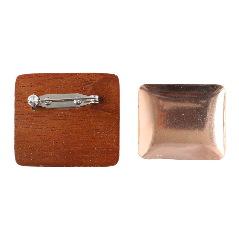 日本紐釦貿易 木製ブローチ 四角 1個 W40×H35mm ブラウン A22-104 (ご注文単位1個)【直送品】