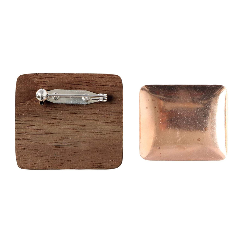 日本紐釦貿易 木製ブローチ 四角 1個 W40×H35mm こげ茶 A22-106 (ご注文単位1個)【直送品】