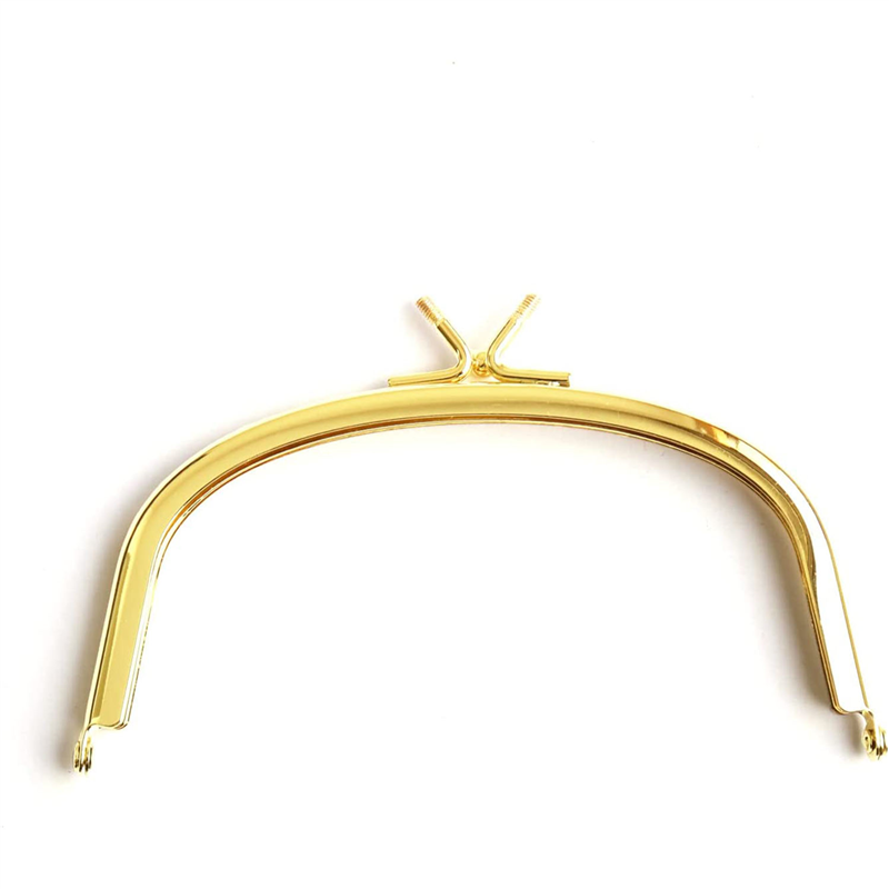 日本紐釦貿易 つけかえねじ口金 4個入り くし型 TYK3-G-4 (ご注文単位1束)【直送品】